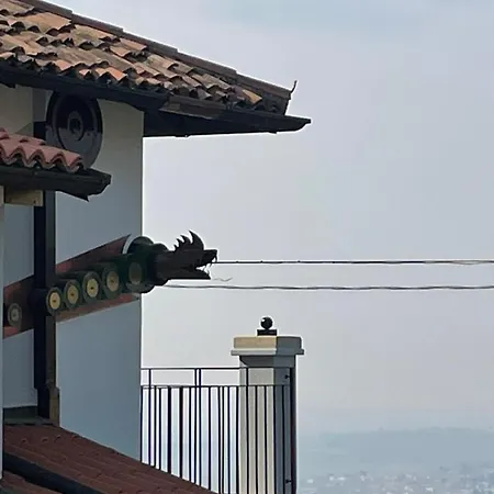 The - Frida Apartment *